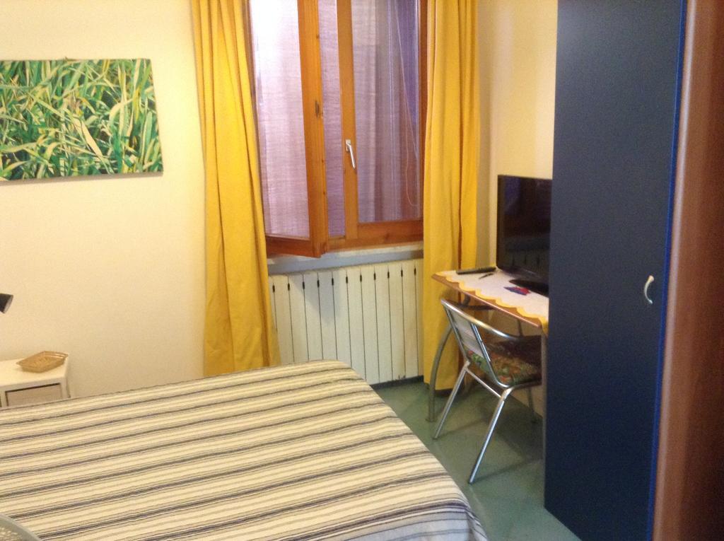 Bed and Breakfast Casa Fornaciari Виареджо Экстерьер фото