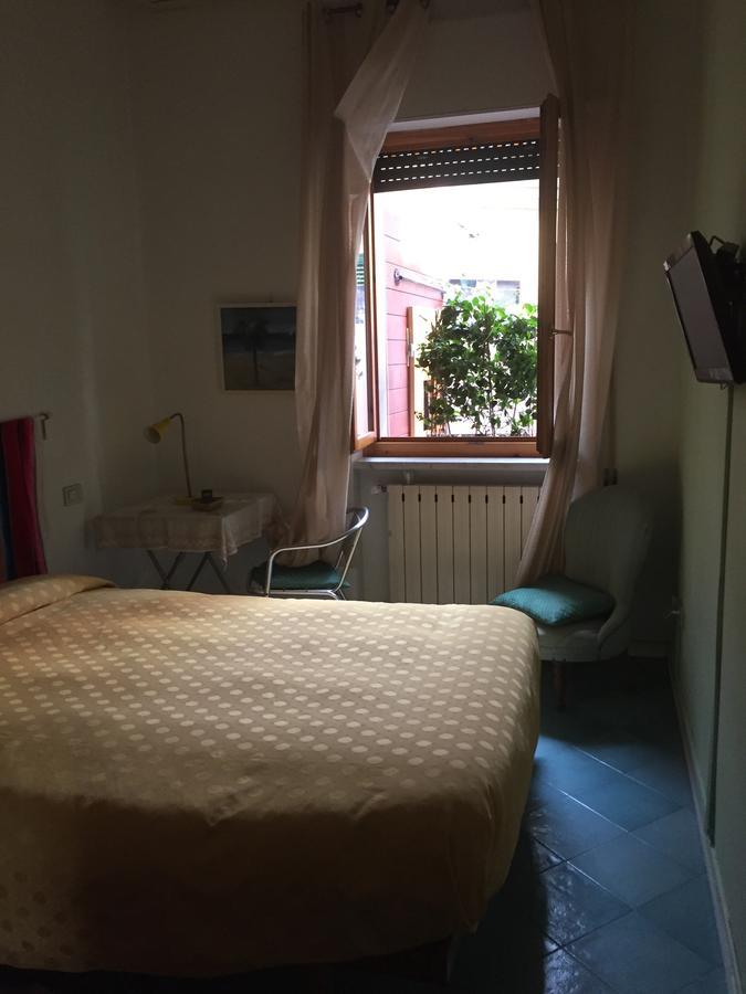 Bed and Breakfast Casa Fornaciari Виареджо Экстерьер фото