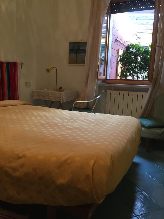 Bed and Breakfast Casa Fornaciari Виареджо Экстерьер фото